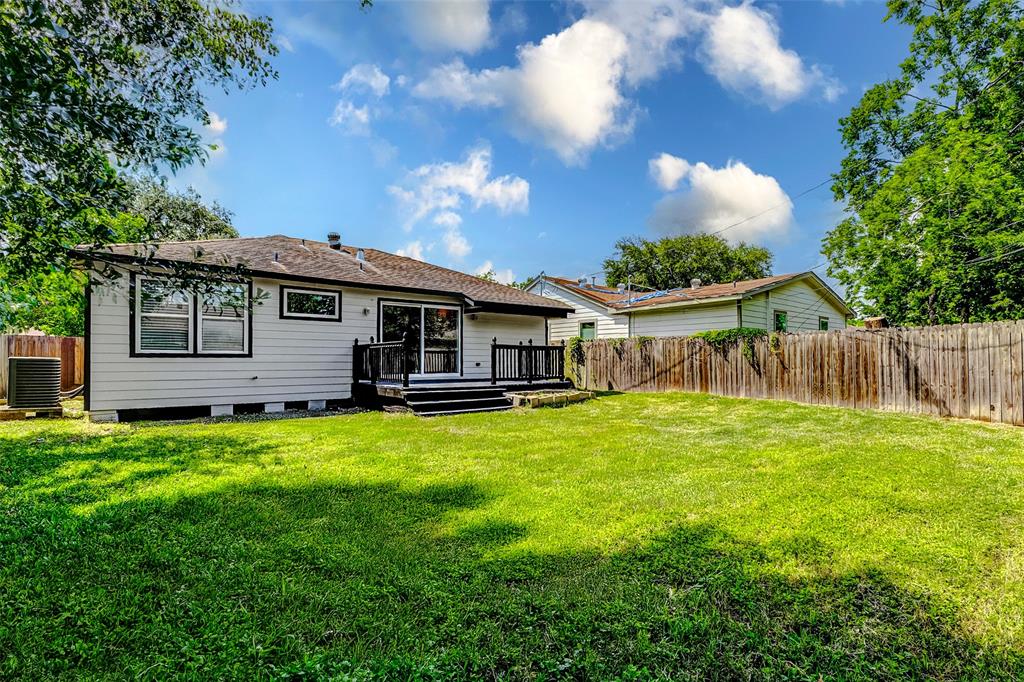 7029 Saint Augustine Street, Houston, Texas image 29