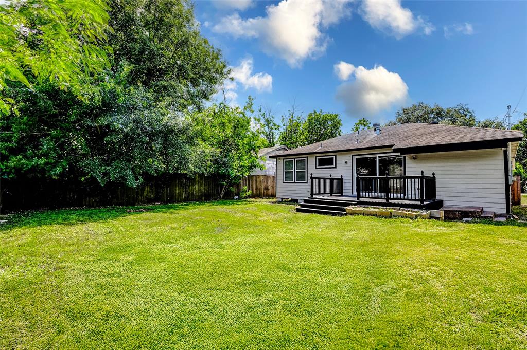 7029 Saint Augustine Street, Houston, Texas image 27