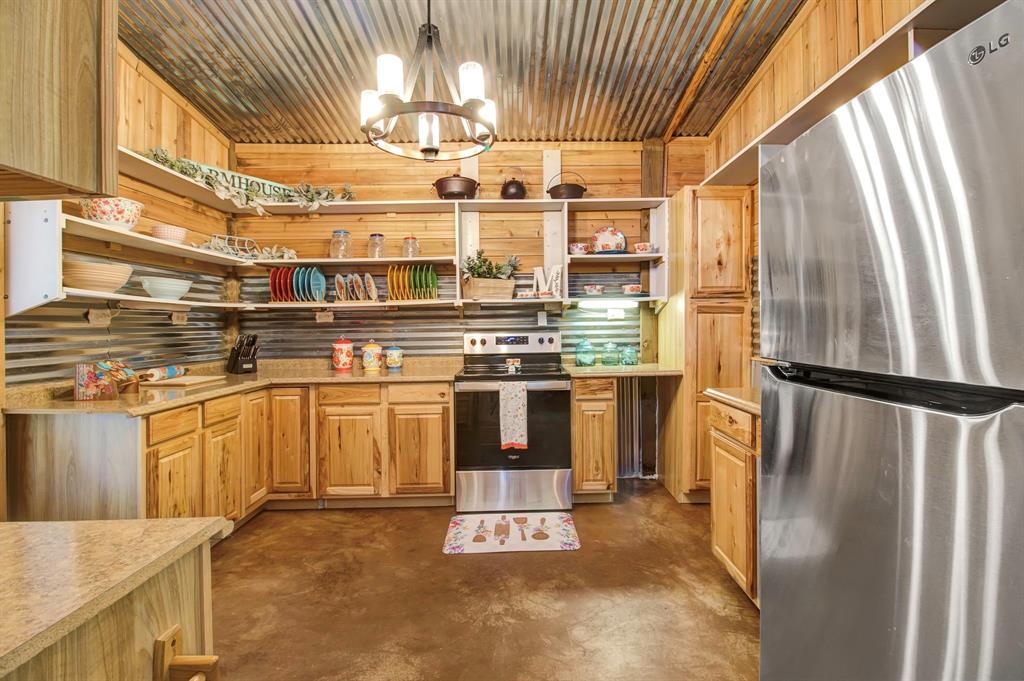 9956 Antioch Road, Midway, Texas image 14