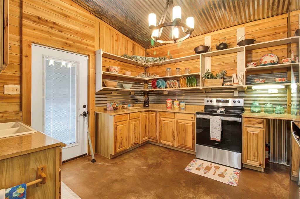 9956 Antioch Road, Midway, Texas image 15