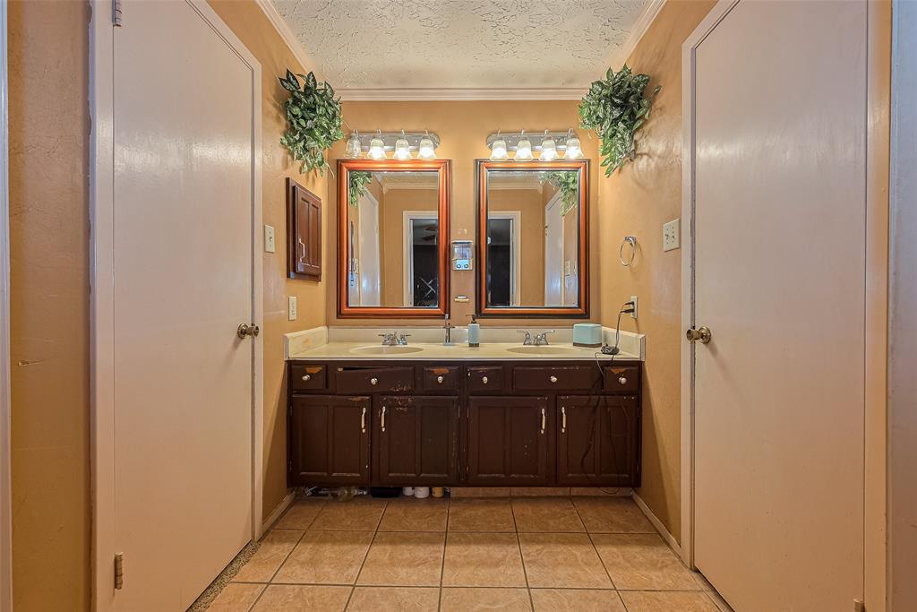 13908 Cravenridge Drive, Houston, Texas image 26