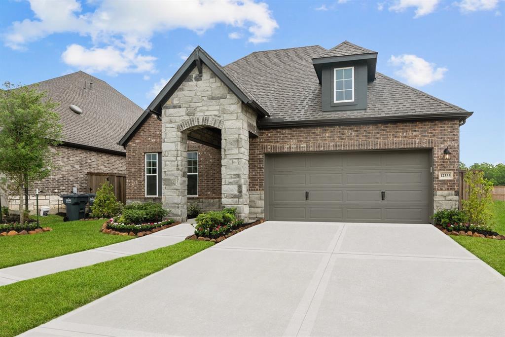 12335 Grassy Bend Drive