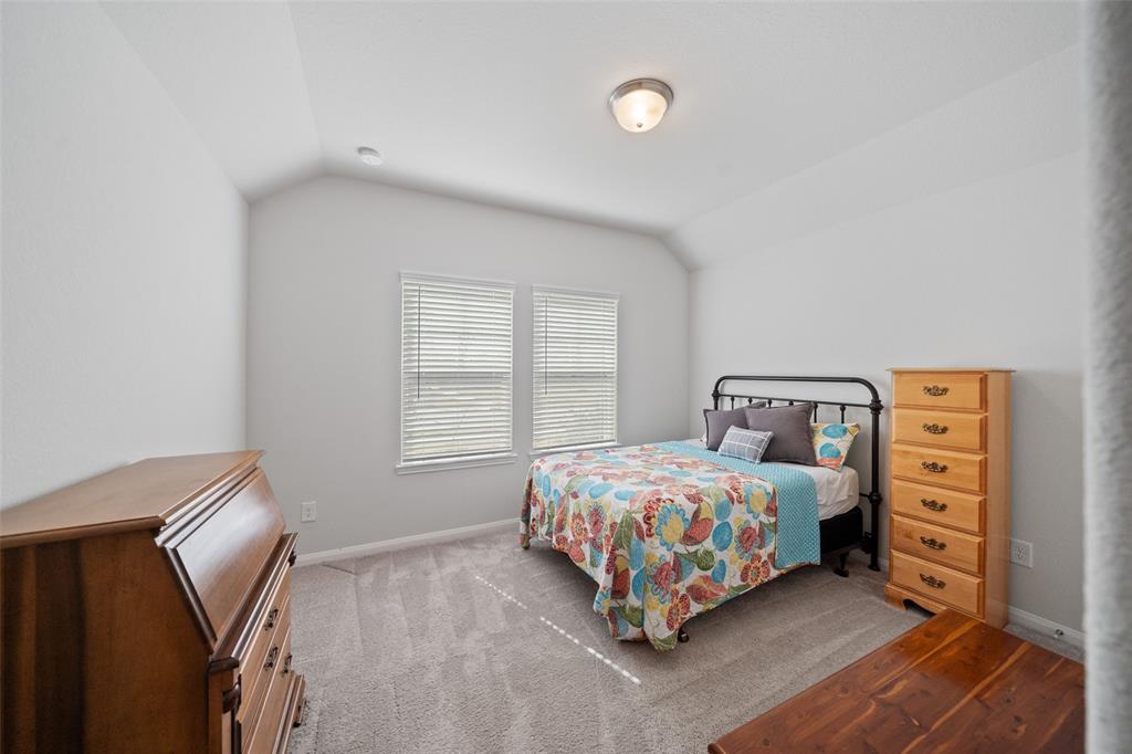 2322 E Winding Pines Dr, Tomball, Texas image 14