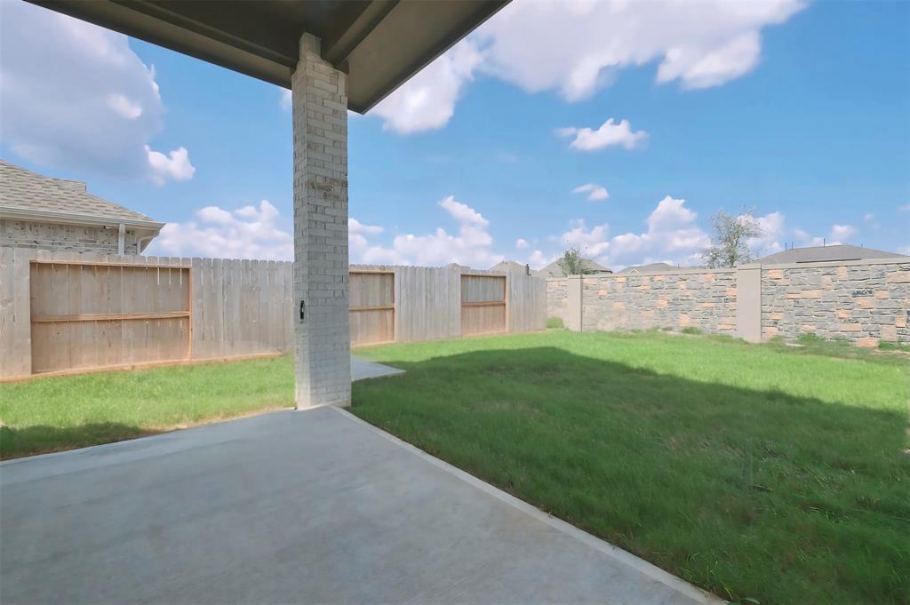 30702 Green Acres Court, Fulshear, Texas image 38