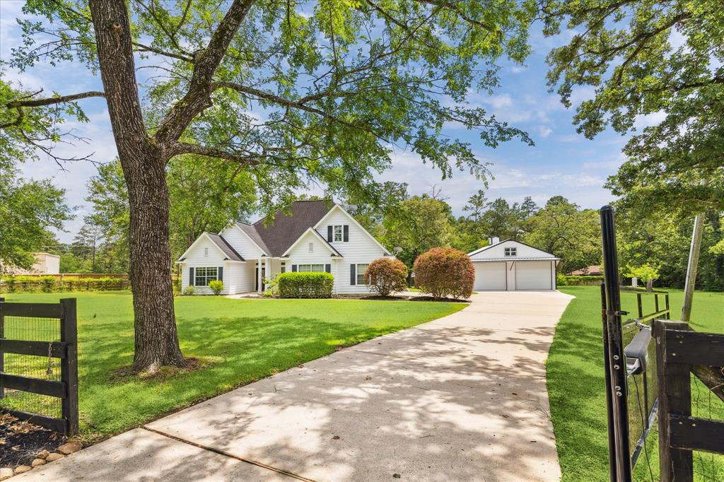 22313 Baneberry Road, Magnolia, Texas image 1