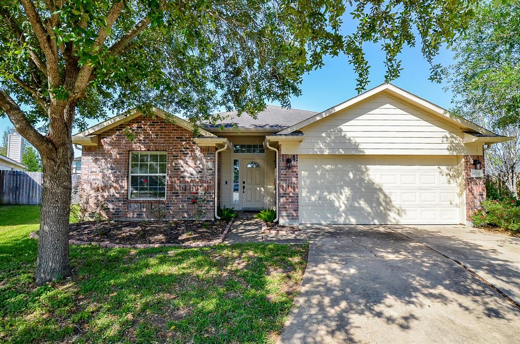 18235 Bonham Oaks Court, Richmond, Texas image 1
