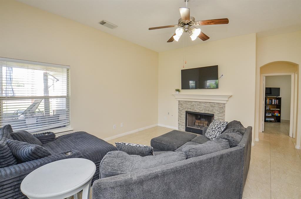 18235 Bonham Oaks Court, Richmond, Texas image 23