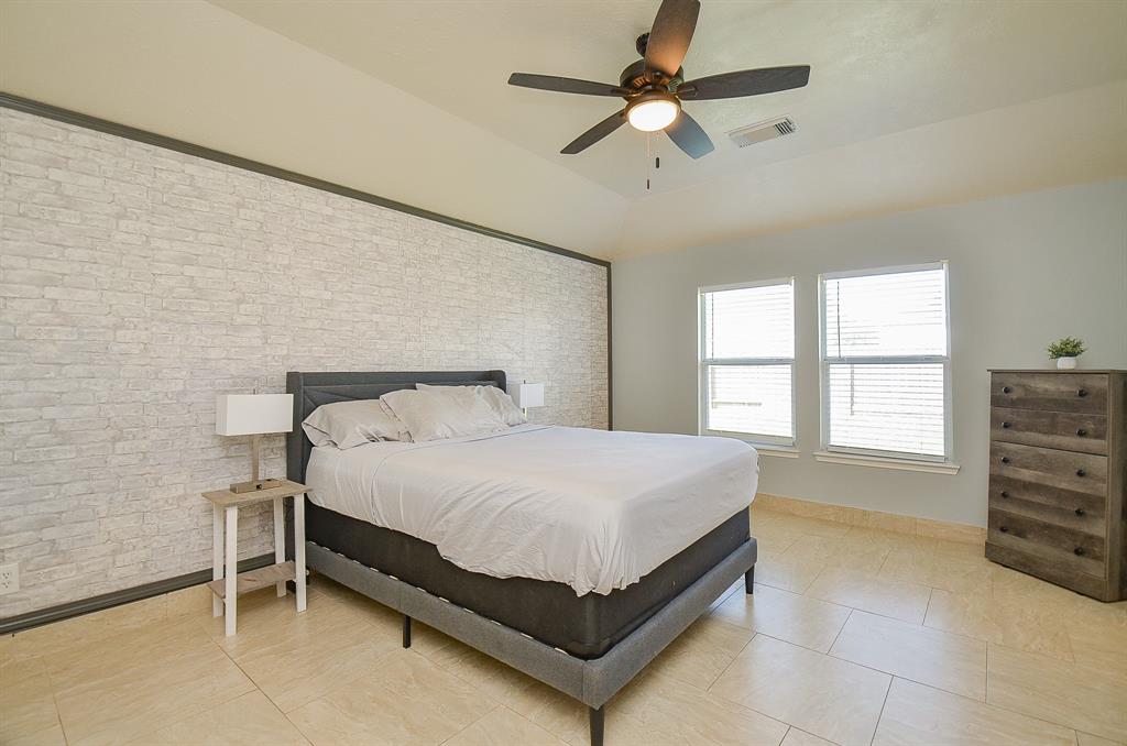 18235 Bonham Oaks Court, Richmond, Texas image 30