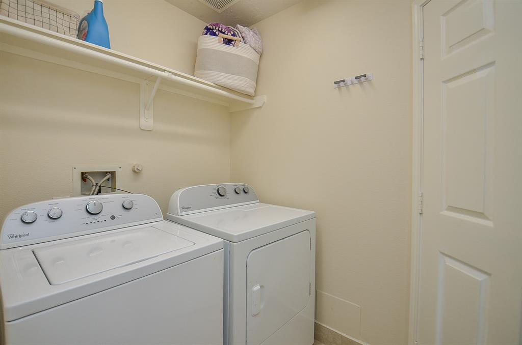 18235 Bonham Oaks Court, Richmond, Texas image 17