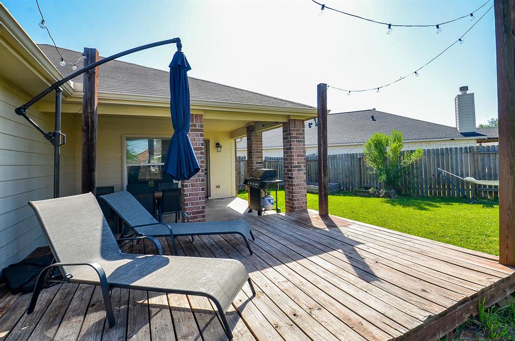 18235 Bonham Oaks Court, Richmond, Texas image 12