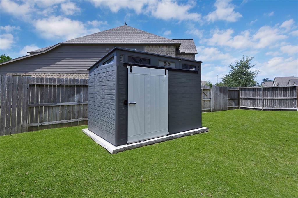 23606 Crossworth Drive, New Caney, Texas image 29