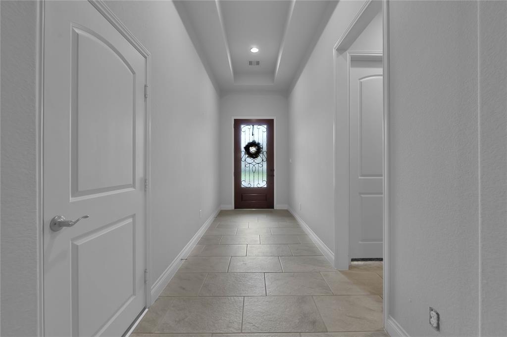 23606 Crossworth Drive, New Caney, Texas image 3