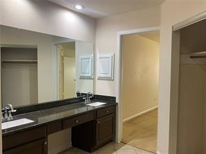 2214 S Ferrisburg Court, Sugar Land, Texas image 7