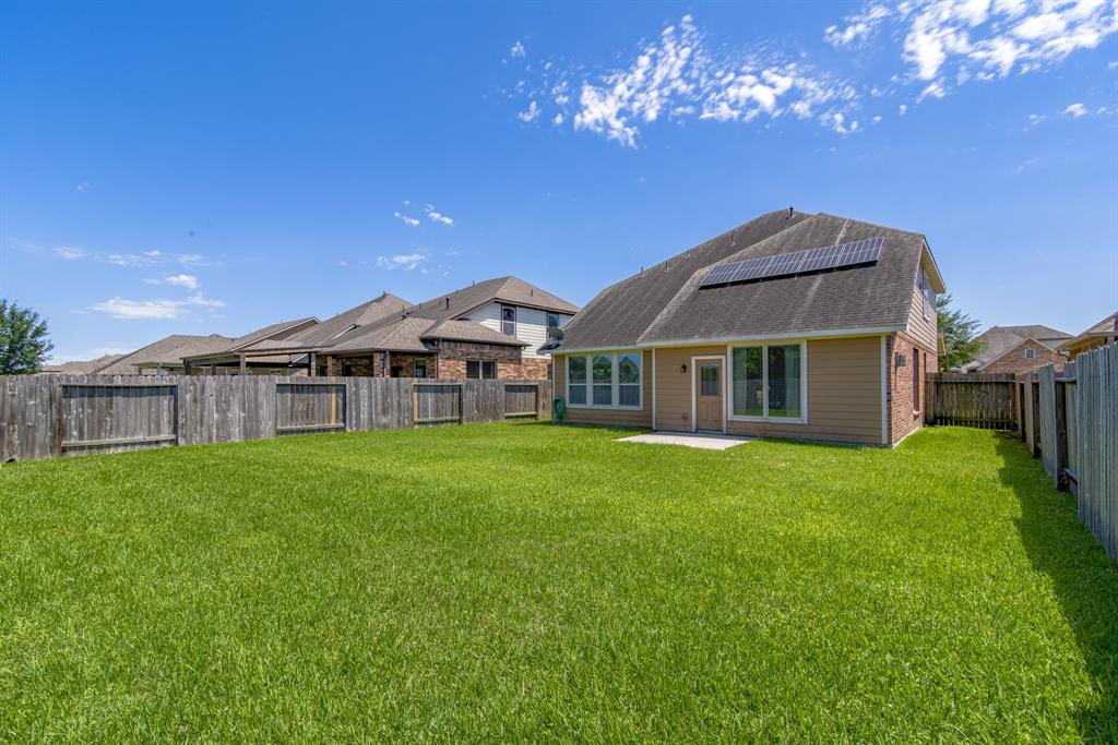 246 Bayside Crossing Drive, La Porte, Texas image 48