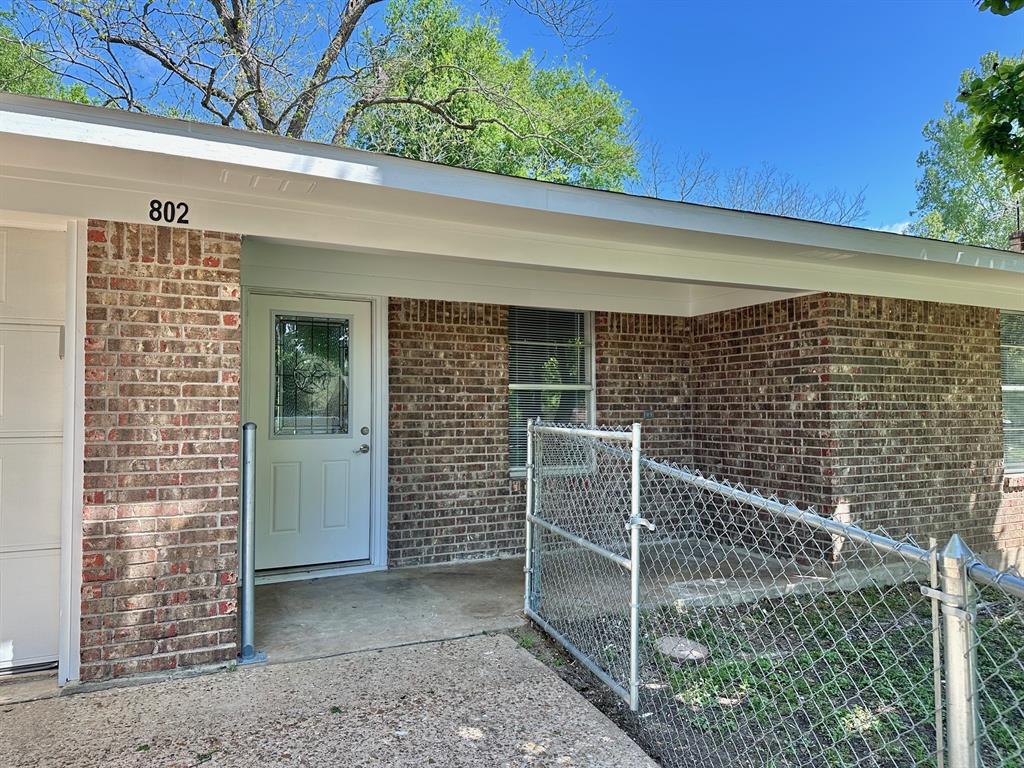 802 E Terrell Avenue, Crockett, Texas image 5