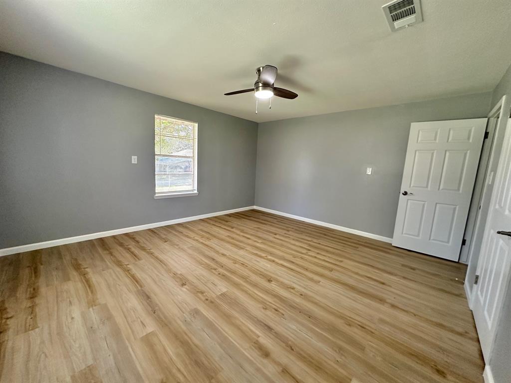802 E Terrell Avenue, Crockett, Texas image 20