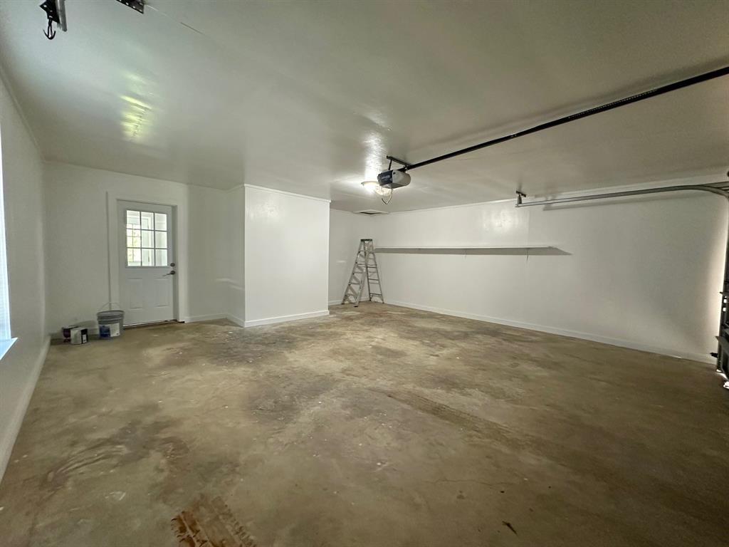 802 E Terrell Avenue, Crockett, Texas image 30