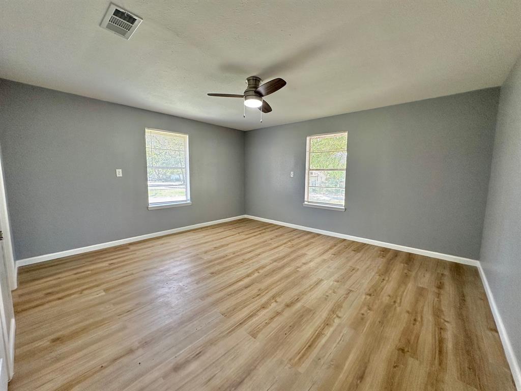 802 E Terrell Avenue, Crockett, Texas image 21