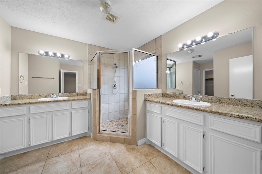 9521 Amberjack Drive, Texas City, Texas image 22