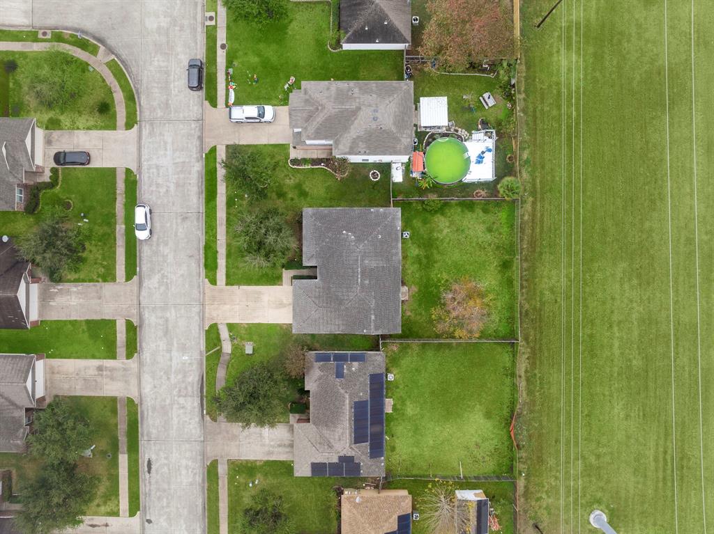 9521 Amberjack Drive, Texas City, Texas image 33