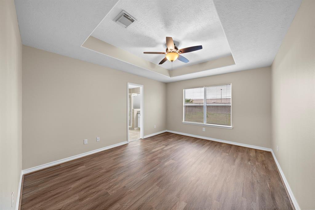 9521 Amberjack Drive, Texas City, Texas image 20