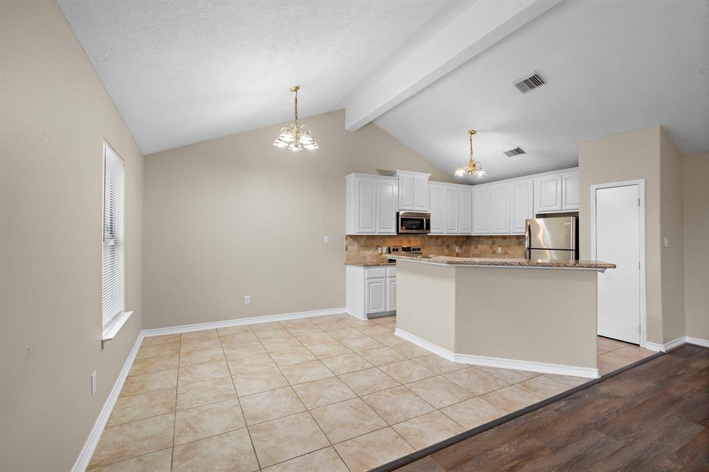 9521 Amberjack Drive, Texas City, Texas image 12