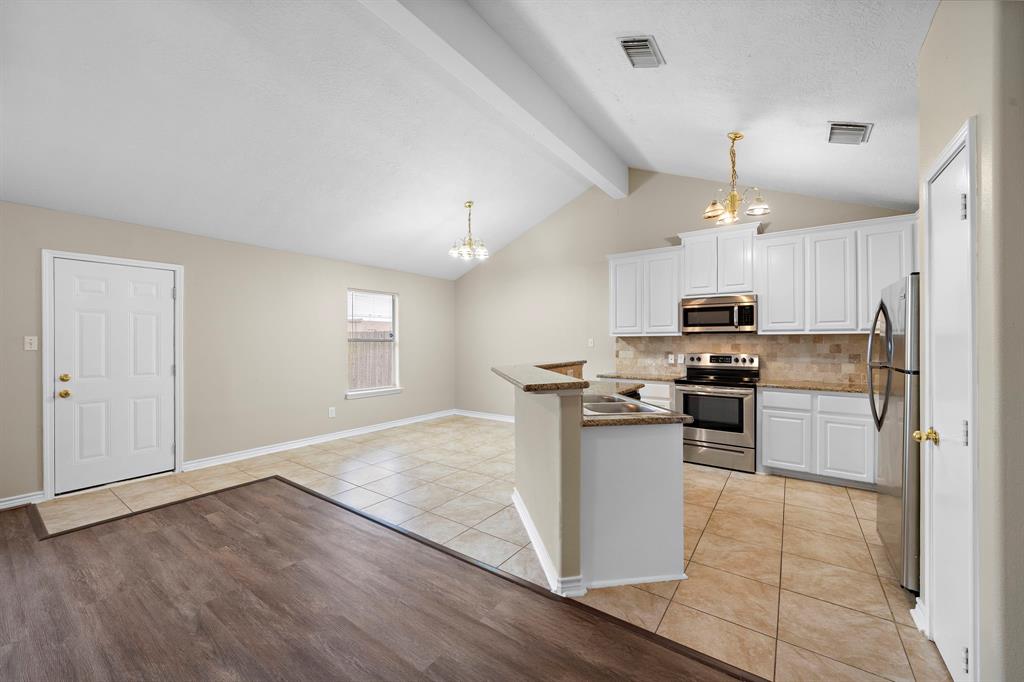 9521 Amberjack Drive, Texas City, Texas image 10
