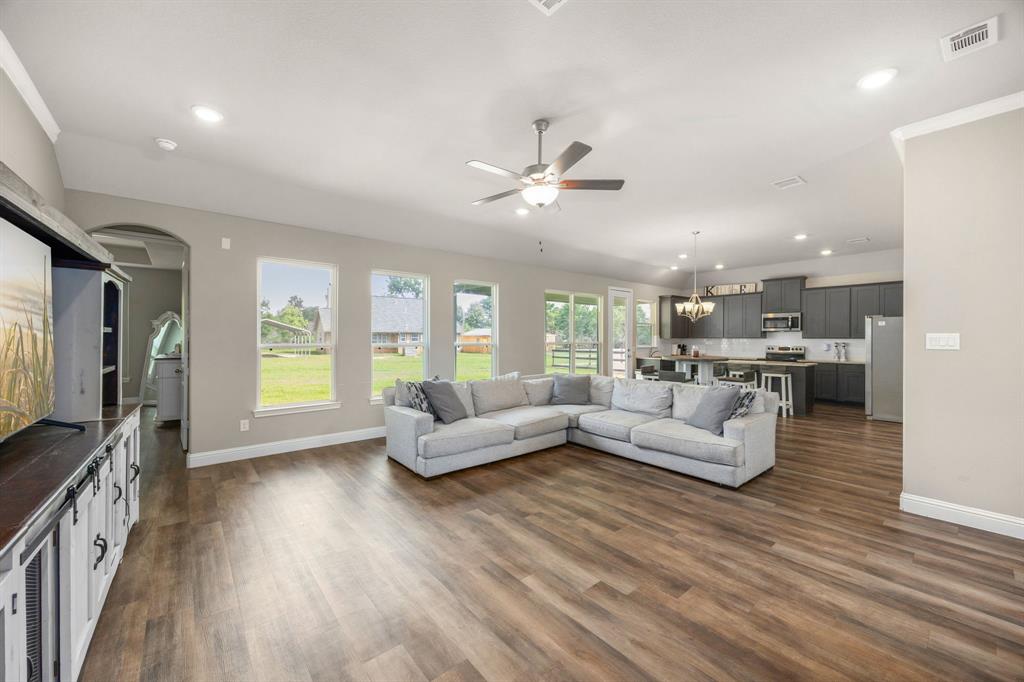 26579 Pin Oak Drive, Hempstead, Texas image 9
