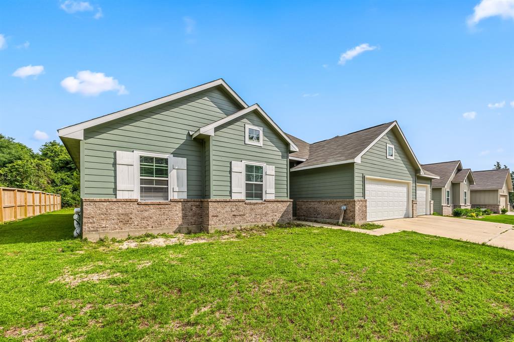 26579 Pin Oak Drive, Hempstead, Texas image 4