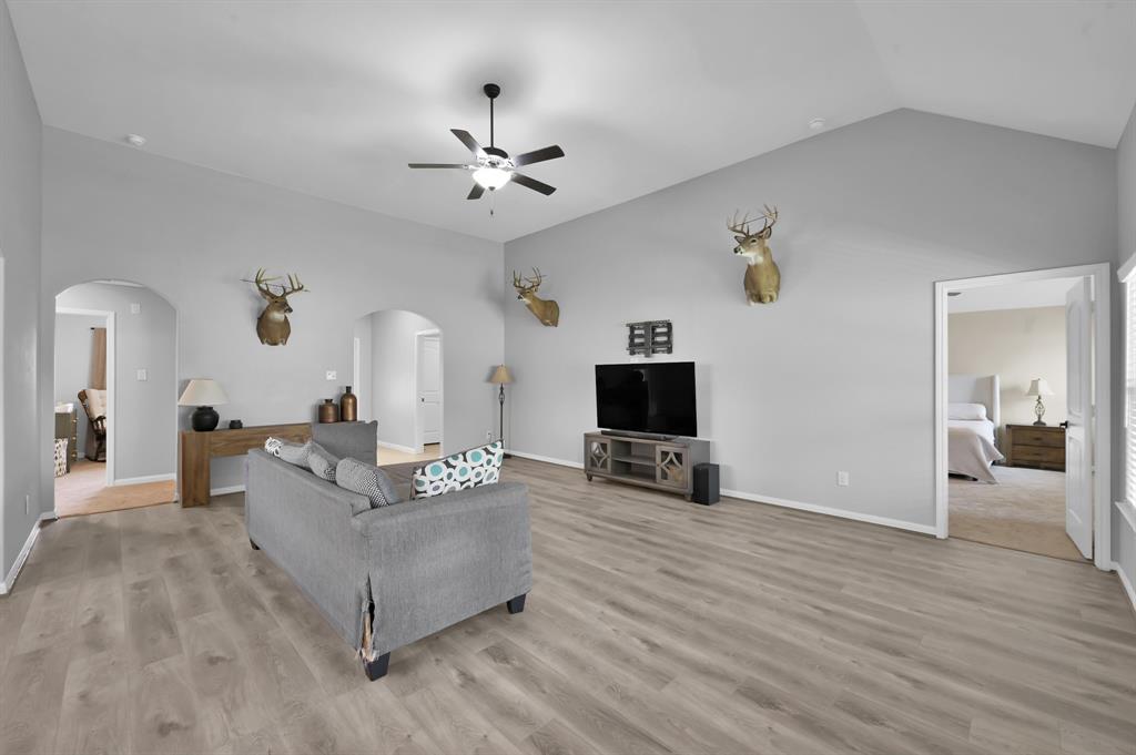 22510 Red Sparrow Drive, Hockley, Texas image 9