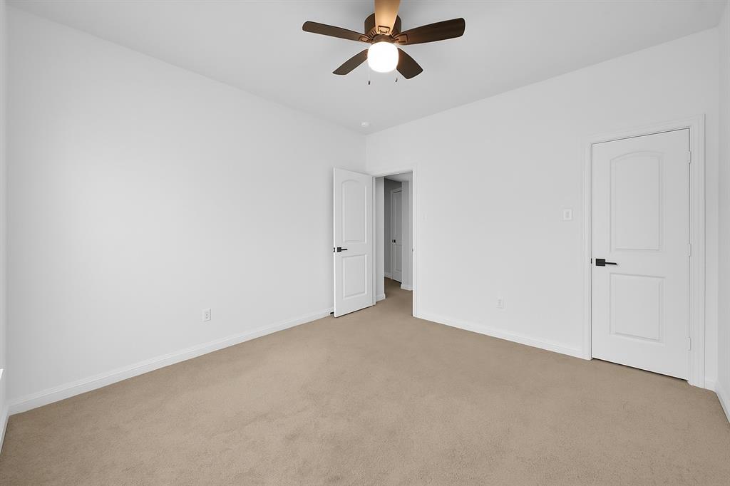 22510 Red Sparrow Drive, Hockley, Texas image 33