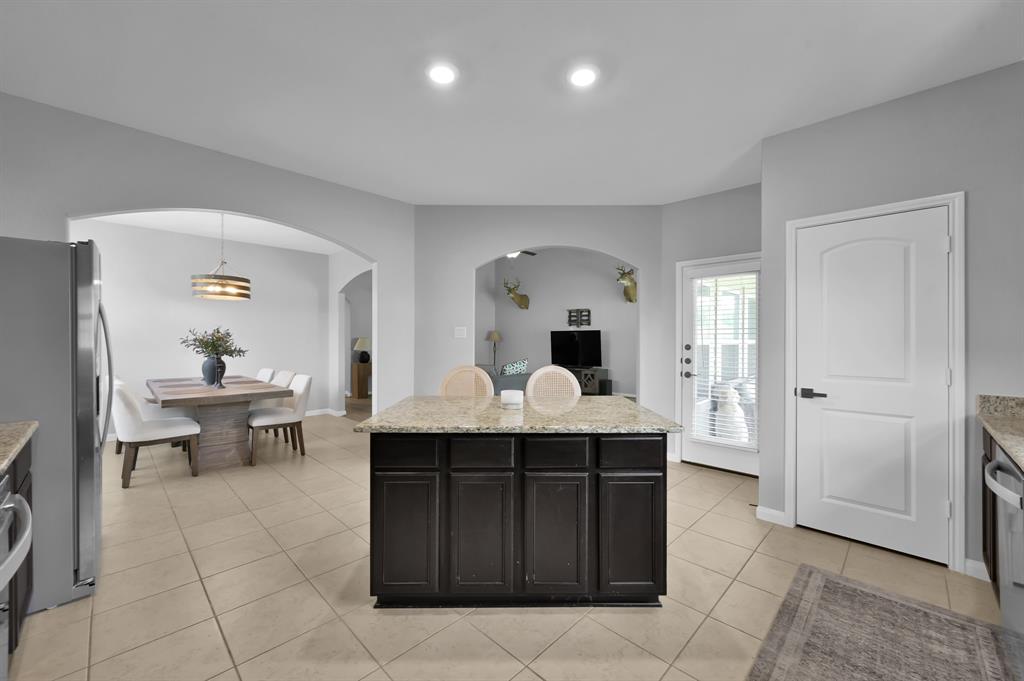 22510 Red Sparrow Drive, Hockley, Texas image 14