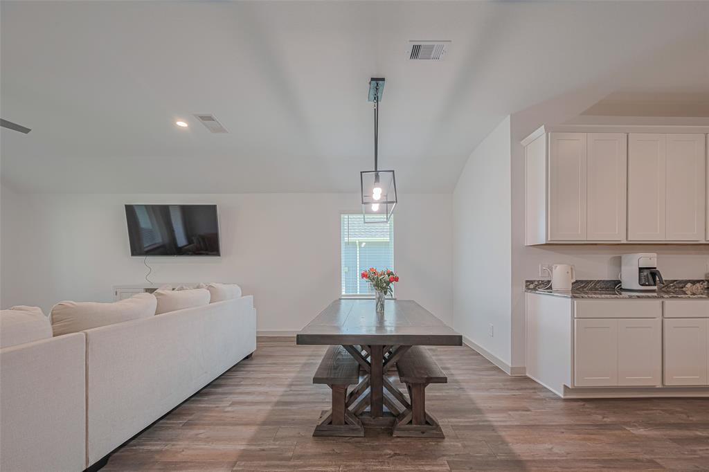 1004 Great Barracuda Lane