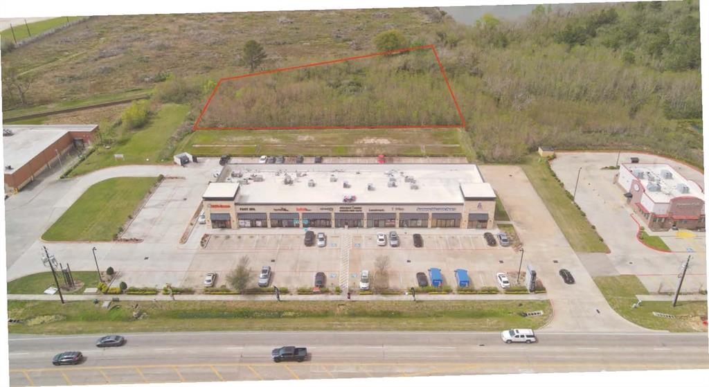5625 Garth Road, Baytown, Texas image 2