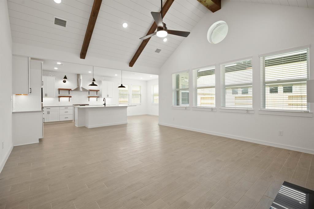 907 Big Bend Drive