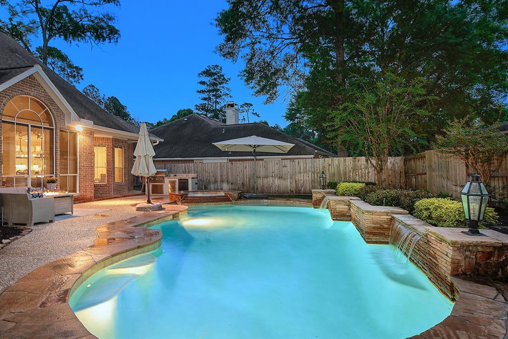 19 Crested Point Place, The Woodlands, Texas image 32