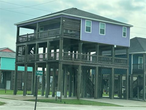 A home in Crystal Beach