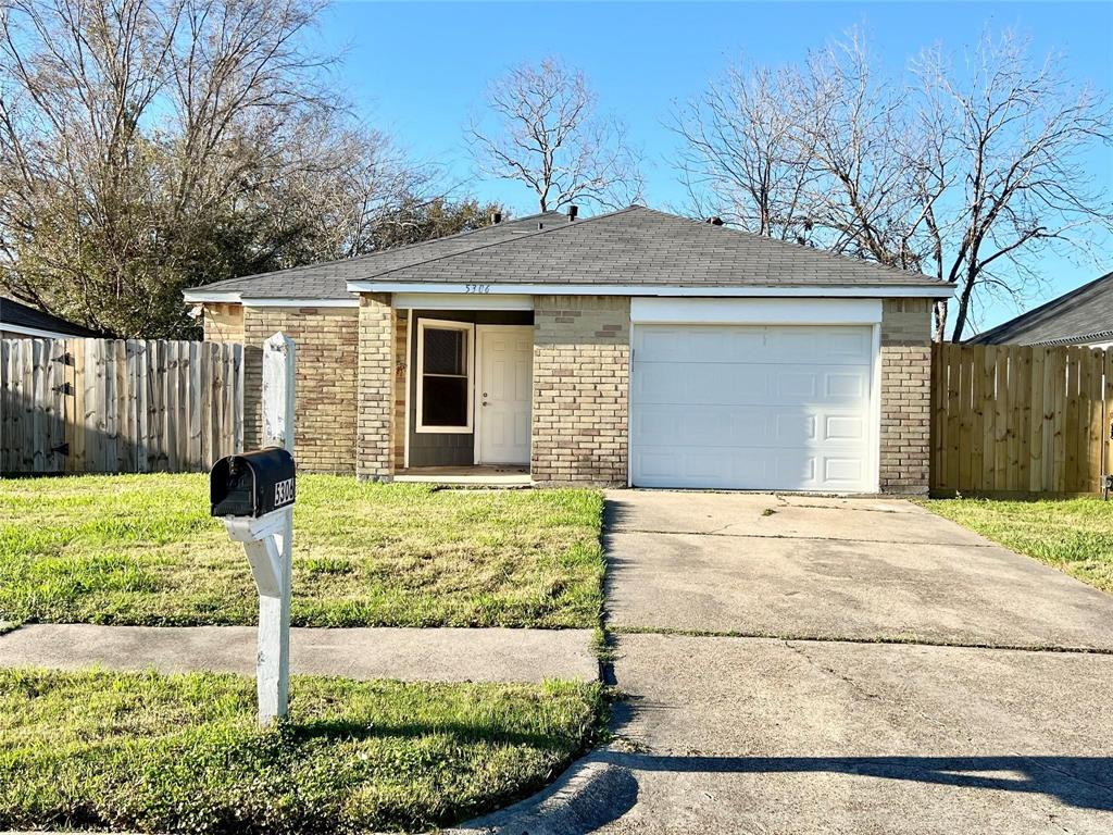 5306 Deborah Lane, Baytown, Texas image 11