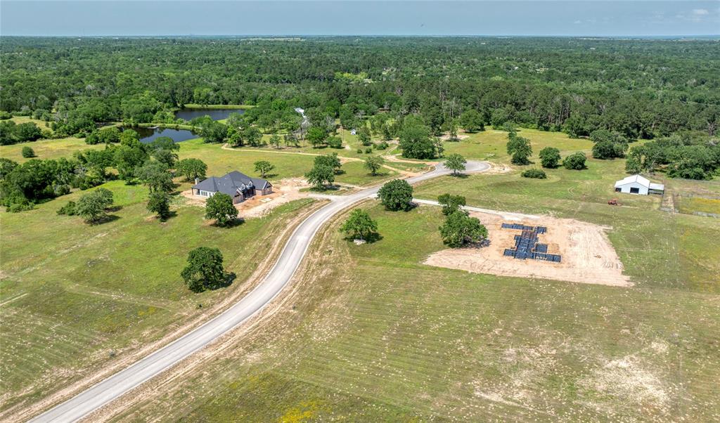376 Oak Hill Lane, Bellville, Texas image 4