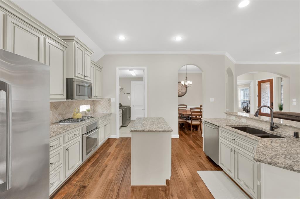 27131 Walker Retreat Lane, Katy, Texas image 10