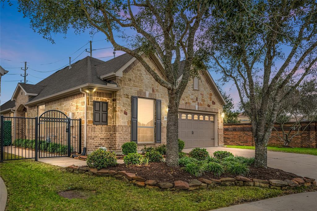 27131 Walker Retreat Lane, Katy, Texas image 21