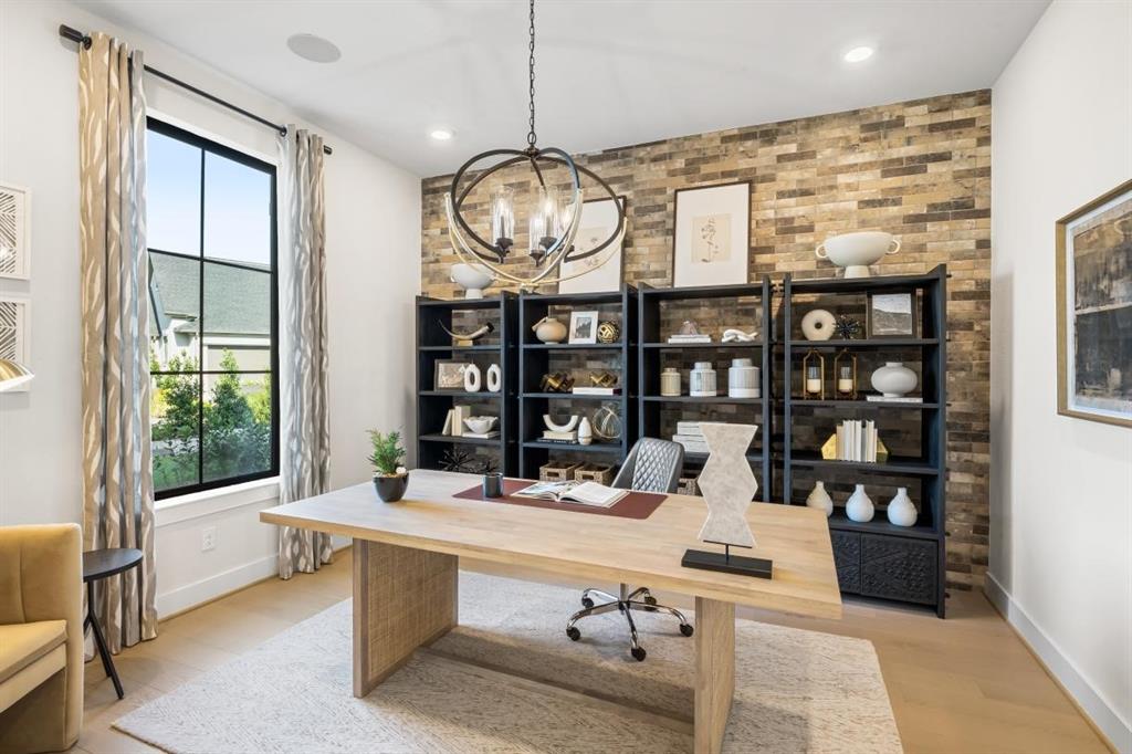 4633 Sterling Springs Drive