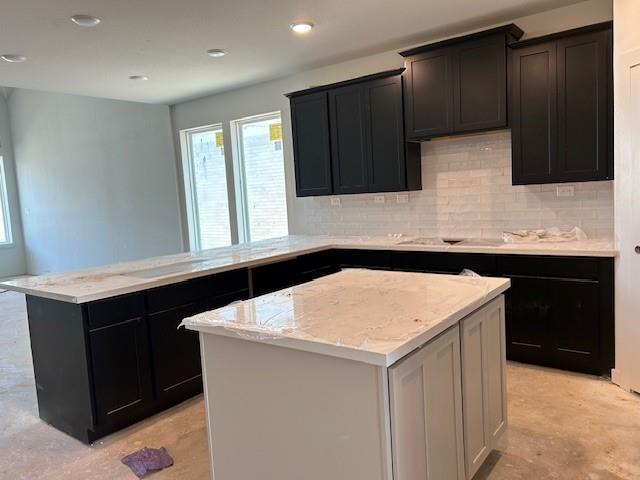 10919 Middle Ridge