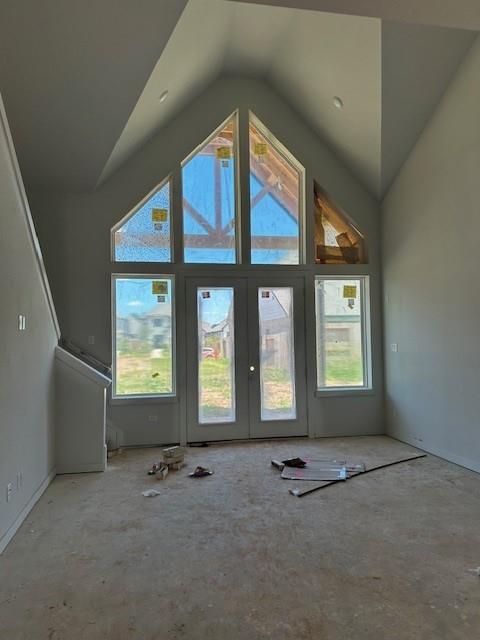 10919 Middle Ridge