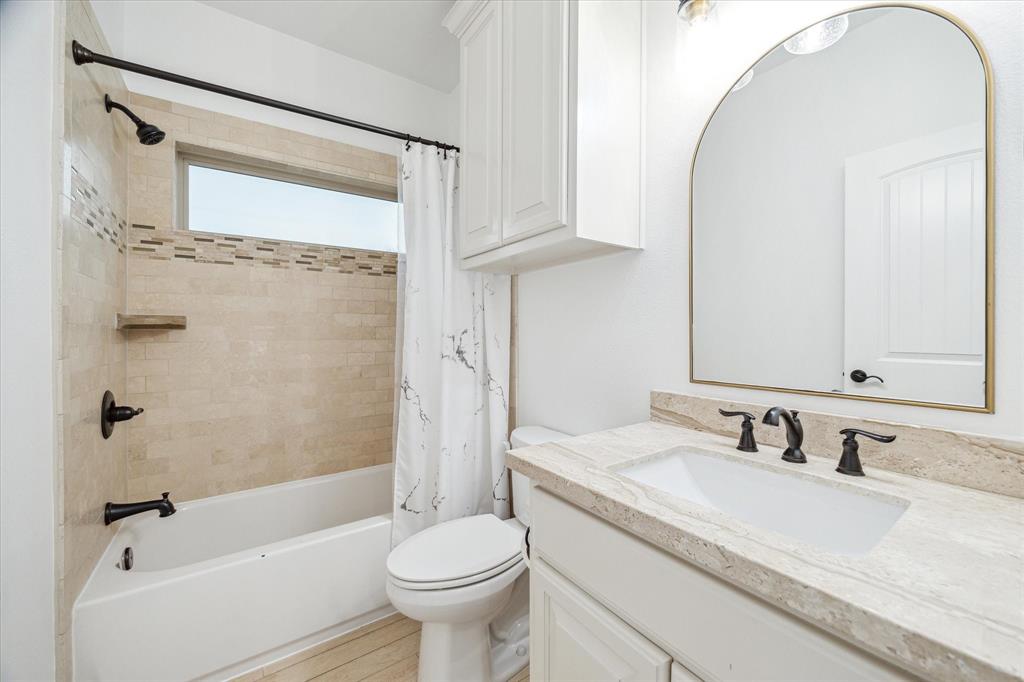 1717 Gardenia Drive, Houston, Texas image 38