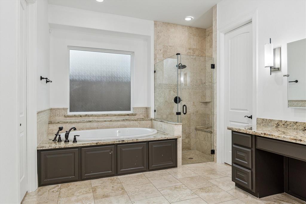 1717 Gardenia Drive, Houston, Texas image 28