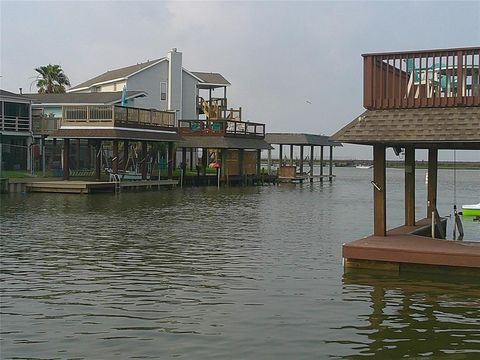 A home in Bayou Vista