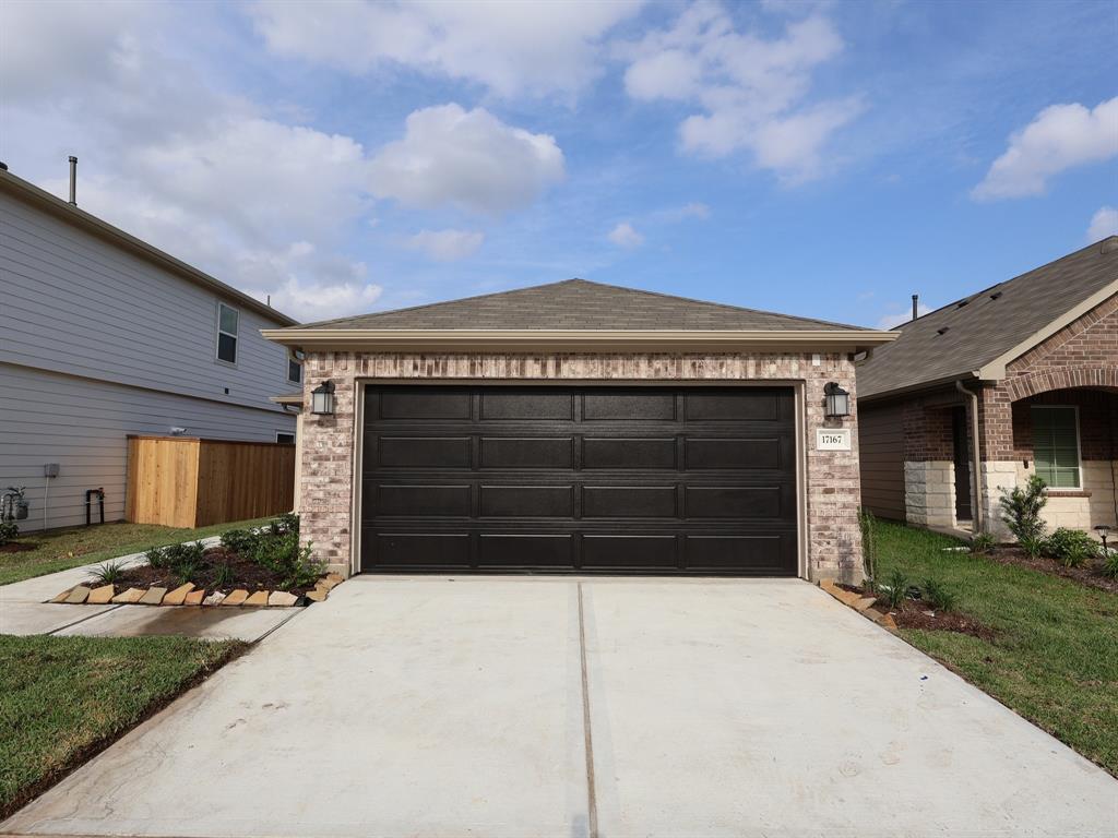 17167 Quaking Aspen Lane, New Caney, Texas image 8