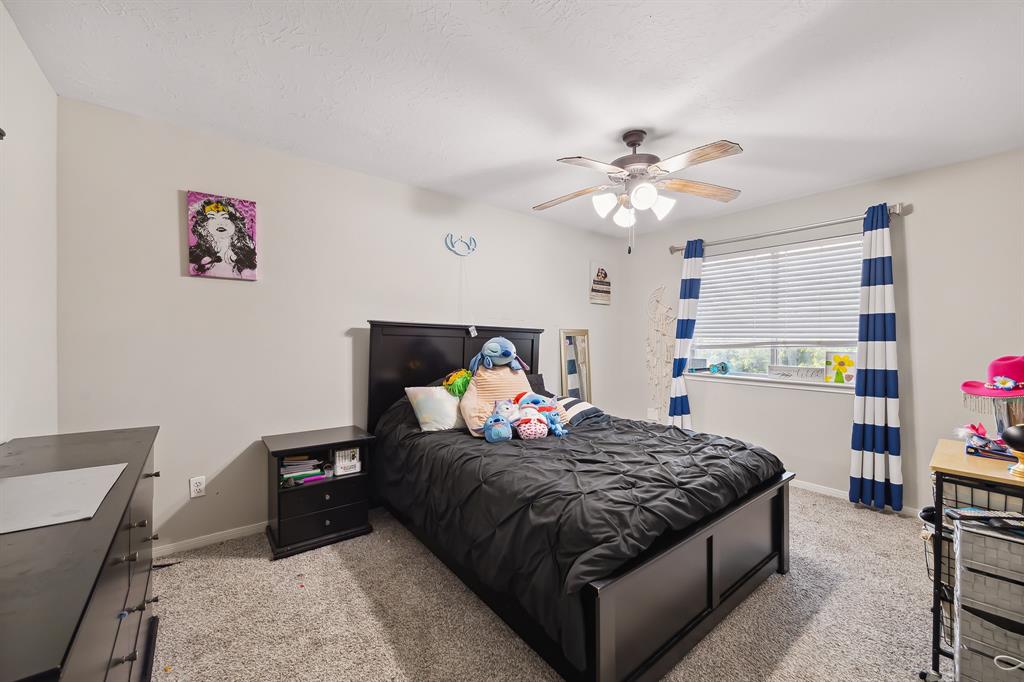 6046 Sandy Creek Drive, Baytown, Texas image 22