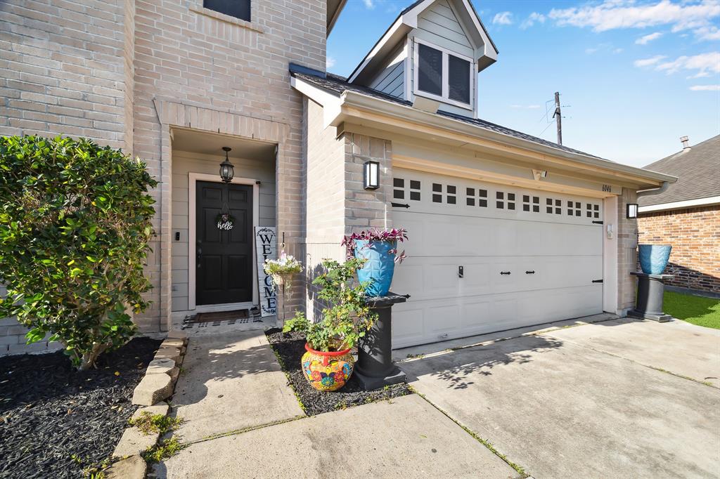 6046 Sandy Creek Drive, Baytown, Texas image 5